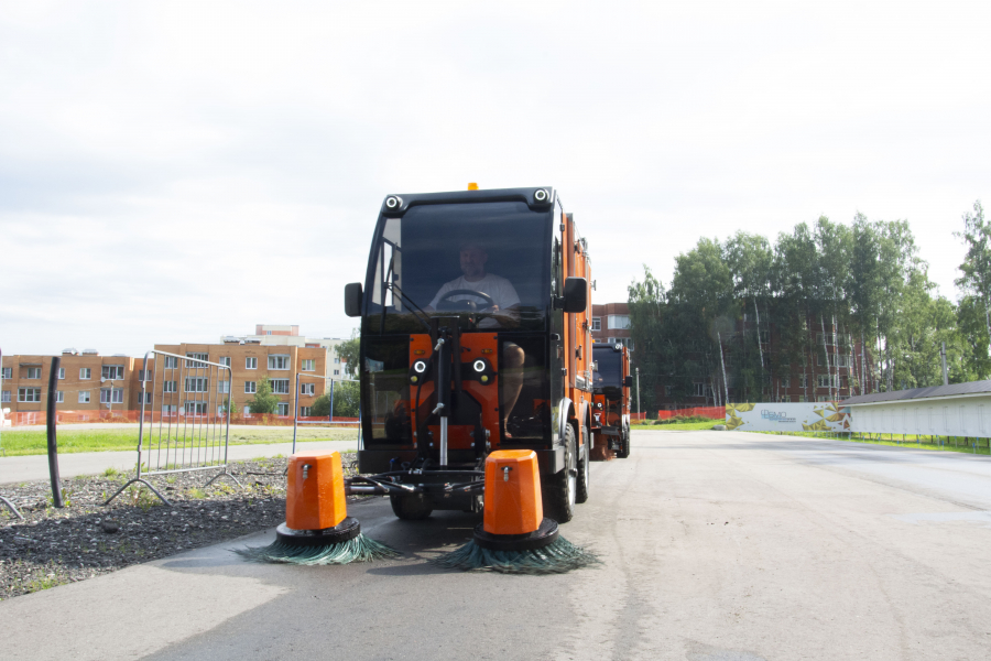 APISelectro vacuum sweeper
